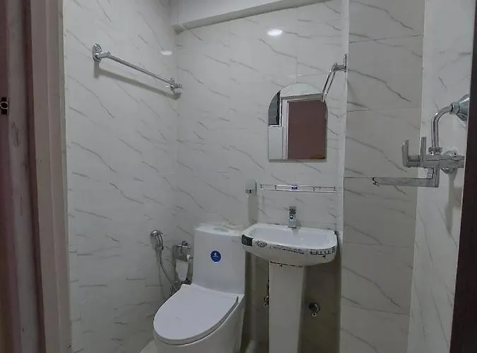 Hotel Om Bramha